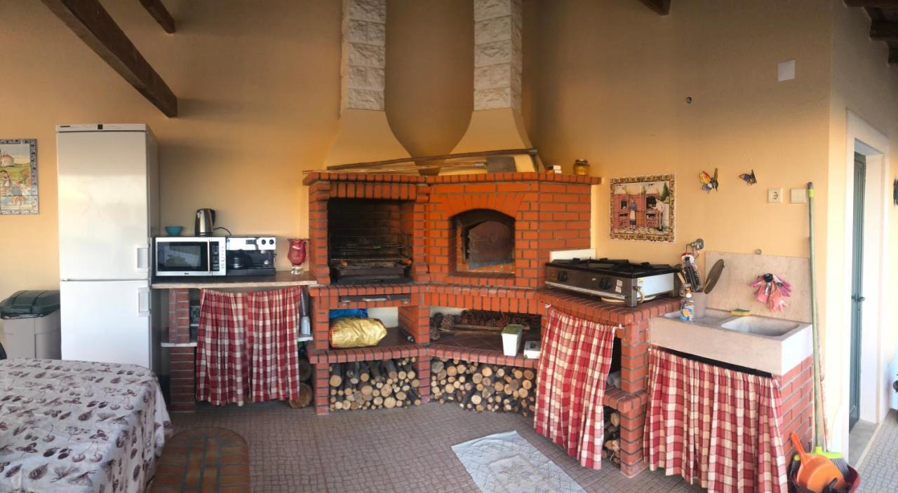 Terra Luso Proche De Montejunto Bed & Breakfast Cadaval Exterior photo